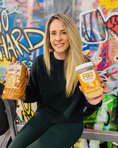 We offer nutrition and have the connivence of ordering off of Hannah's List!