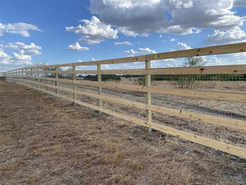 Gallery Image IMG_4161_(1).jpg