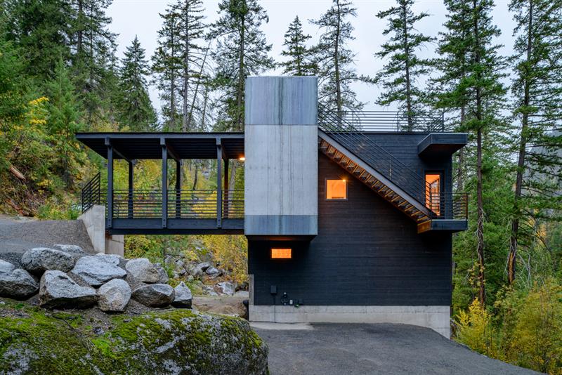 Icicle House 03