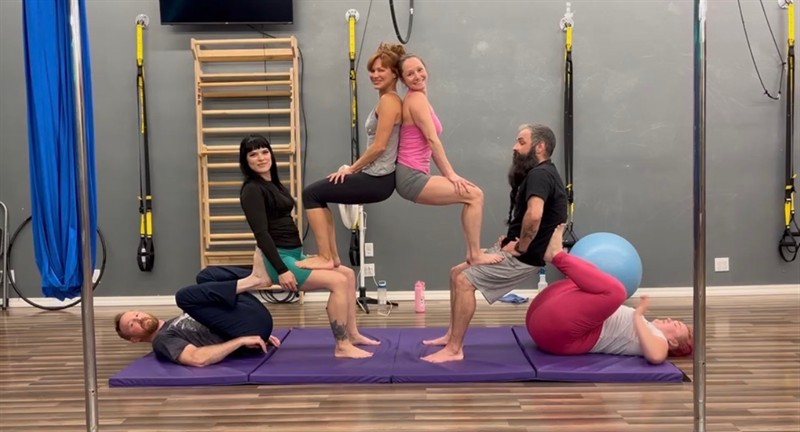 Partner Acro