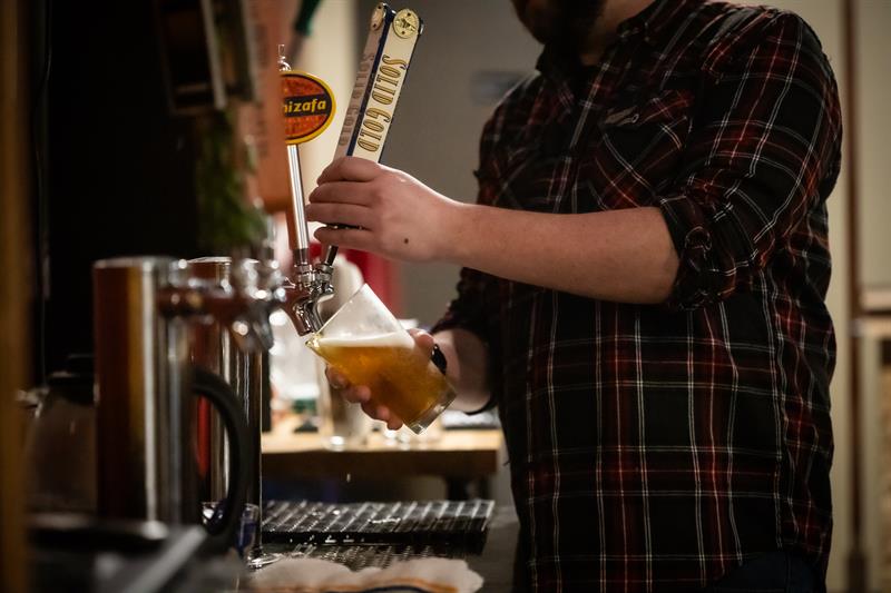 Gallery Image KingPizza_LIFESTYLE_9_(1).jpg