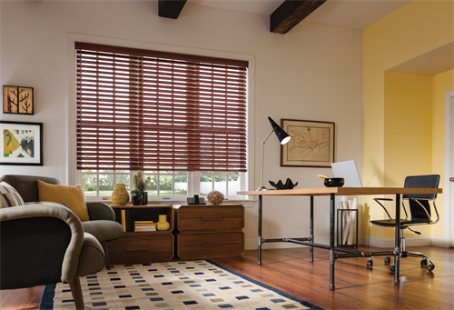 Natural and wood shades keep you on trend according to HGTV