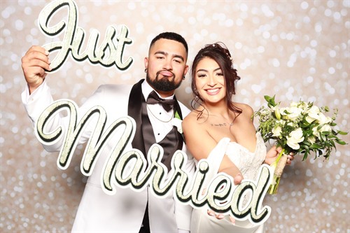 Wedidng Photo Booth Rental