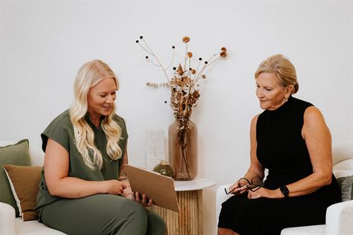 Comprehensive, holistic treatment plans guided by the NEVÉ Framework.