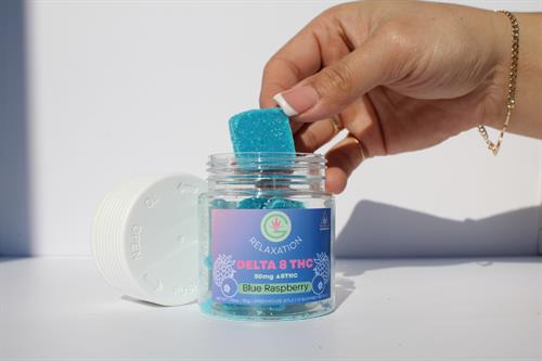 Blue Raspberry D8 Gummies – Bursting with blue raspberry goodness, these Delta-8 gummies offer a smooth, mellow vibe. A fan favorite for relaxation!