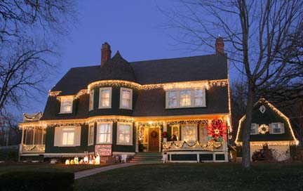 Oakenwald Terrace in Chatfield sets  Christmas Open House Dec. 9-10