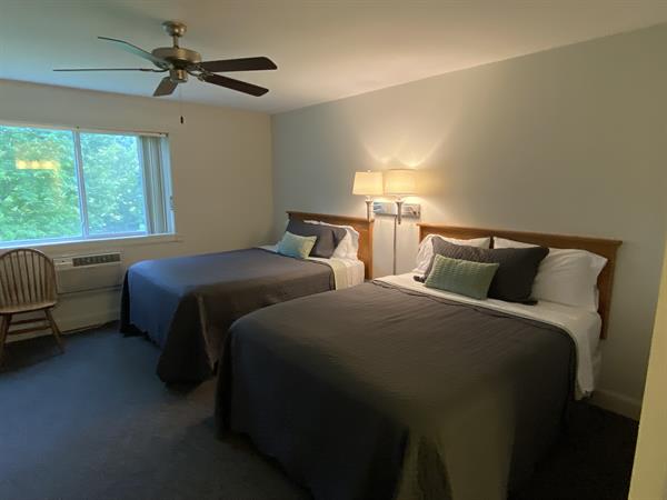 A1 - Standard room: spacious and roomy with 2 queen beds overlooking the river