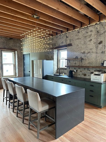 Gallery Image coworking_kitchenette.jpeg