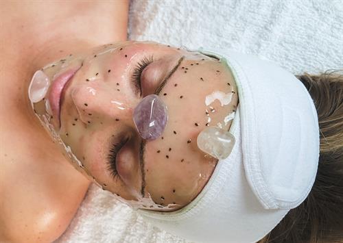 Yang Facial - Hydrojelly Mask with Crystal Grid