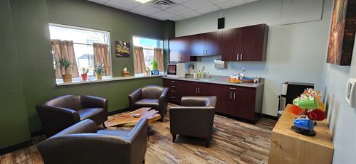 Gallery Image Lounge1.jpg