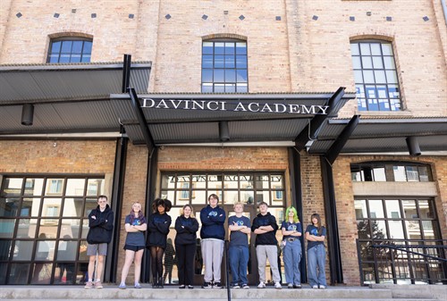 Gallery Image 9B8A131947.jpg