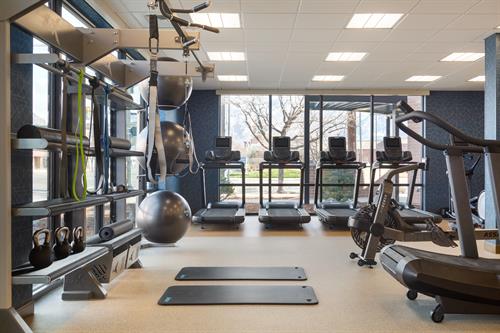 24/7 Fitness Center