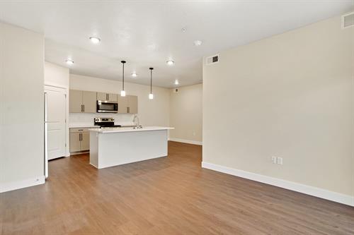 3-Bed Kitchen & Living