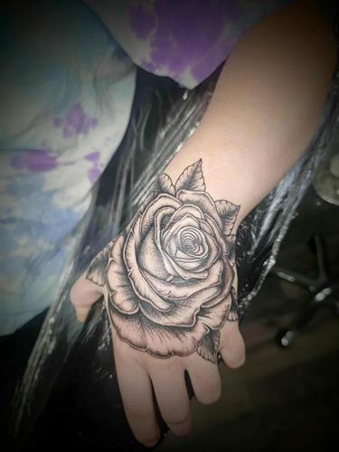 Gallery Image 04007a81-5a95-4917-b4c0-1e986a79ddd9.jpg