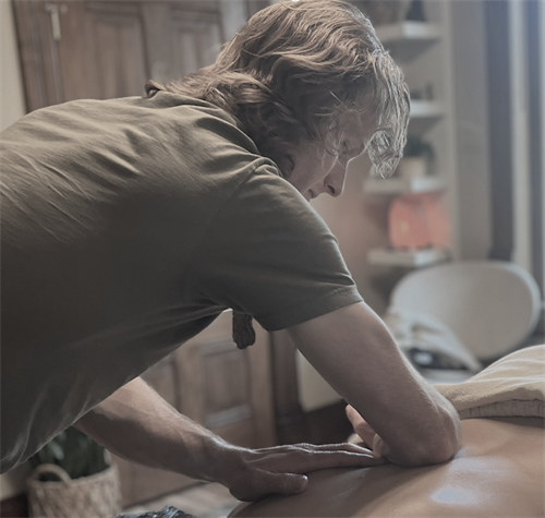 therapeutic massage therapy