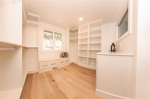 Custom Walk In Closet