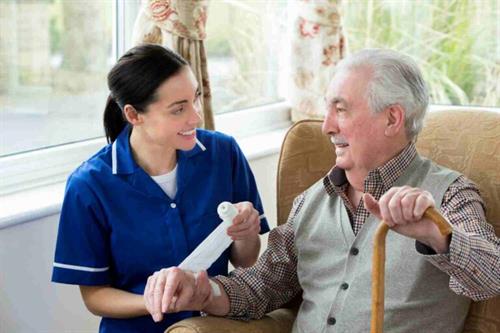 If you have trouble swallowing or if you want your voice to to get stronger, we have amazing Speech Therapists who would love to help you reach your goals.