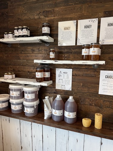 Bottled and Bulk Honey at The Honey Jar in Ogden, Utah 