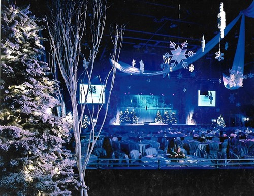 Gallery Image KHSandS_Holiday_Party_Photo.jpg