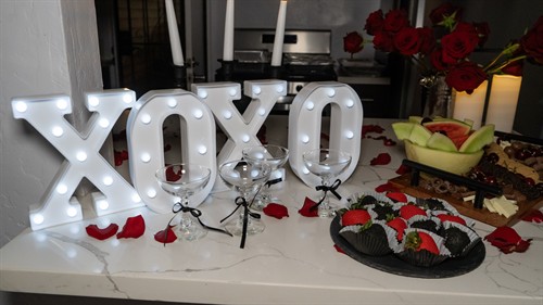 XOXO GOSSIP GIRL: Themed birthday decor