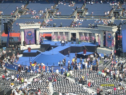 Gallery Image S7300228.JPG