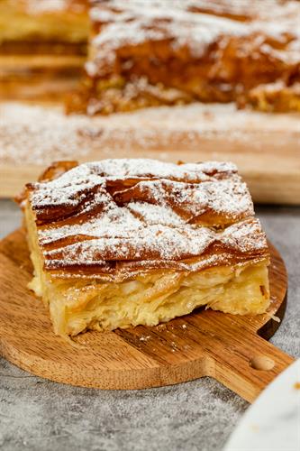 Bougatsa (Greek Custard Pie)