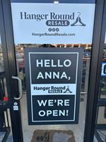 Hanger Round resale - Anna