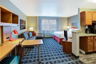 Marriott TownePlace Suites Livonia
