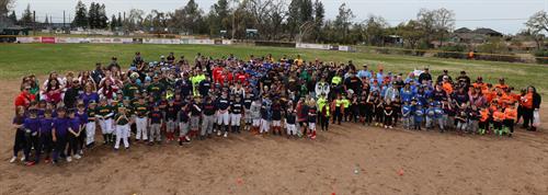 Gallery Image Opening_Day_All_Teams.jpg