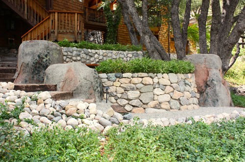 Faux and natural rock landscape