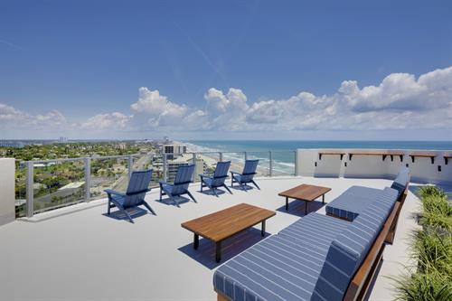 Max Beach Resort Sunset Terrace 12th floor