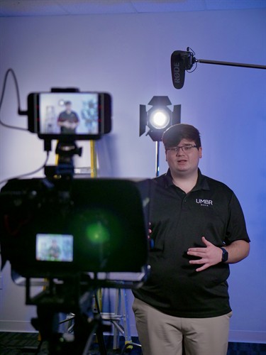 Studio-based video, podcast, and talking-head content designed to build trust, educate your audience, and support your marketing goals.