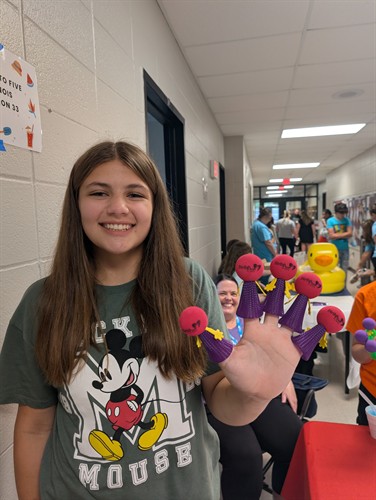 Gallery Image 33_04.jpg