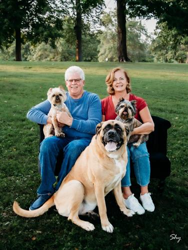 Gallery Image Pet_photo.jpeg Gallery Image Pet_photo.jpeg