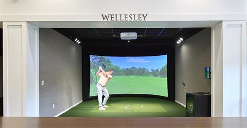 Wellesley Country Club Golf Simulator