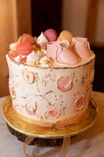 Baby Shower Cake