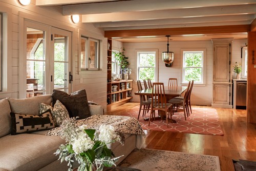 Gallery Image _33A9076.jpg