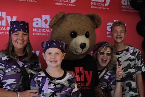 Sarah Ferguson with Home Bank, and her children, Wendy Drapela with One Stop Tents & Events at Ally Medical on Scavenger Hunt!