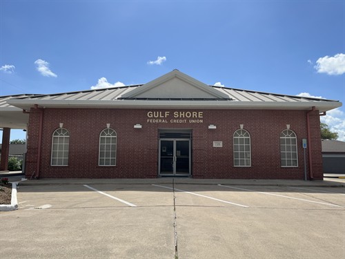 Gallery Image horizontal_building_front_image.jpg