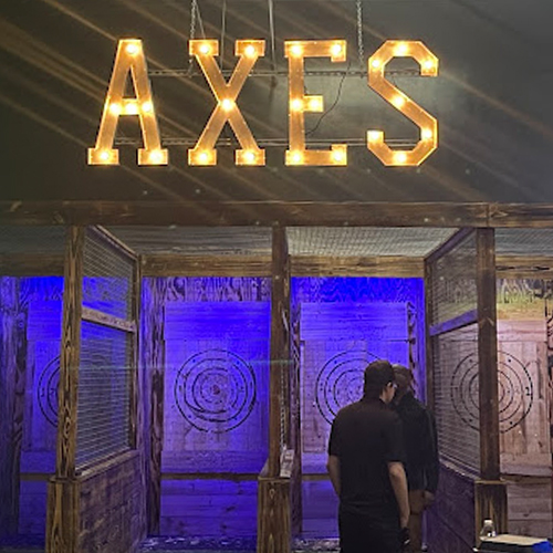 Gallery Image Axe-throwing-Areans.jpg