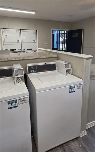 3 Laundry Facilities