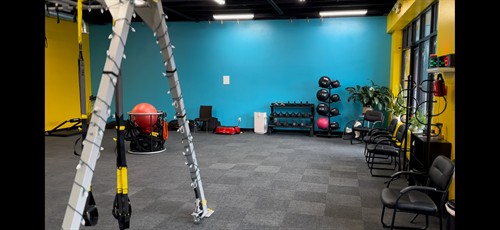 Gallery Image gym_lobby.jpg
