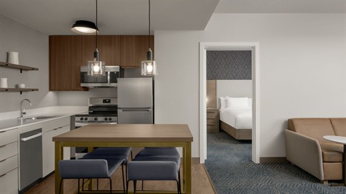 Gallery Image One_Bedroom_Suite_5.jpg