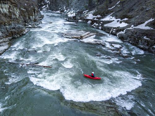 Gallery Image MK_0329_Elk_Kayak-0576.jpg