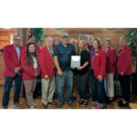 Waseca Chamber Ambassadors Present Progress Award to The Miller Bed & Breakfast