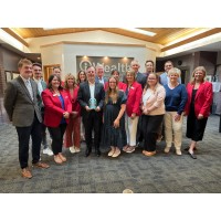 Chamber Ambassadors Present Roots Award to iWealth