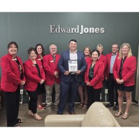 Chamber Welcomes Andrew Gonzales Edward Jones Financial Advisor