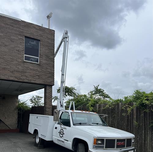 Bucket Truck for Outdoor Projects