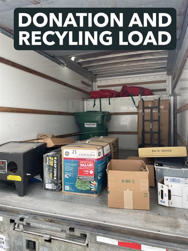 Gallery Image DONATION_AND_RECYCLING_LOAD.JPG