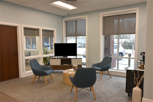 Gallery Image FourOaks_After_Lobby.png Gallery Image FourOaks_After_Lobby.png